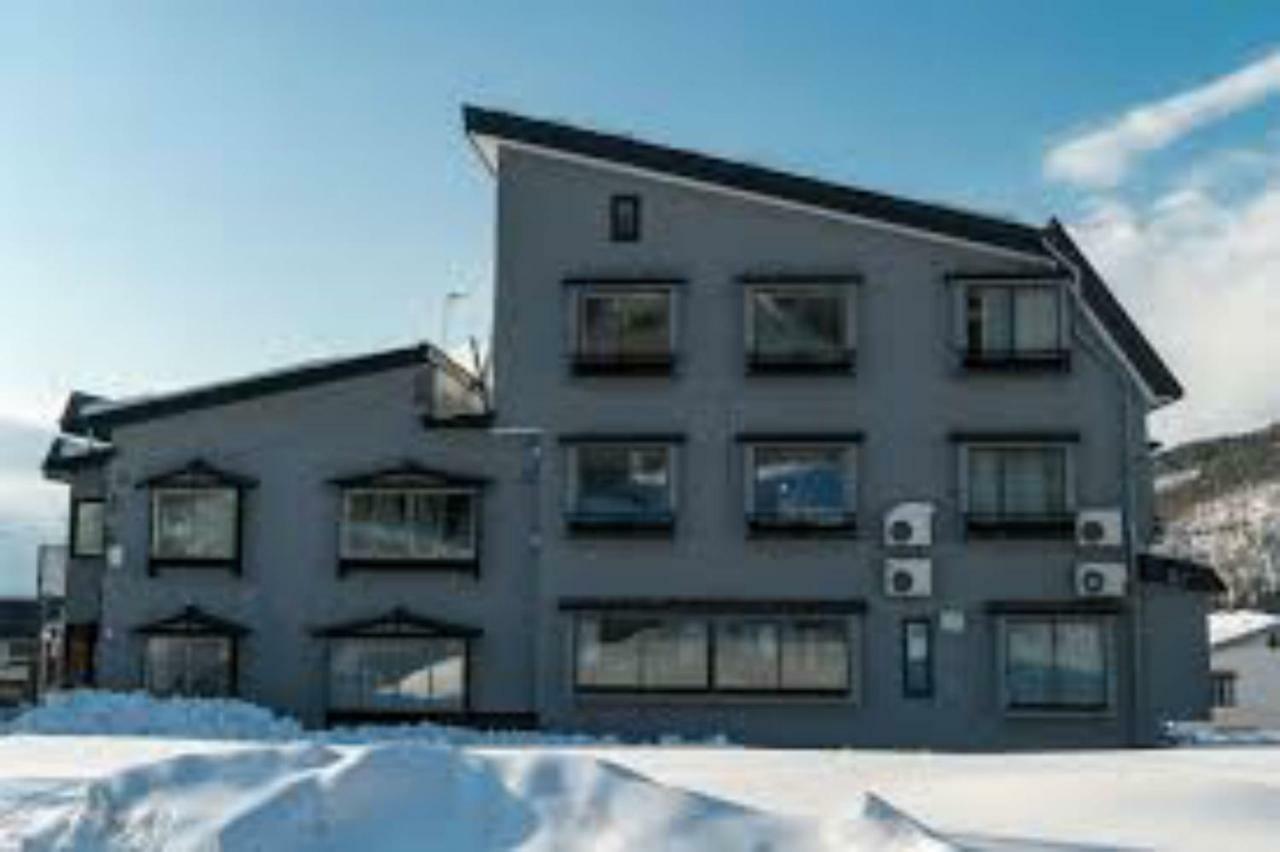 Nozawa Central Exteriör bild